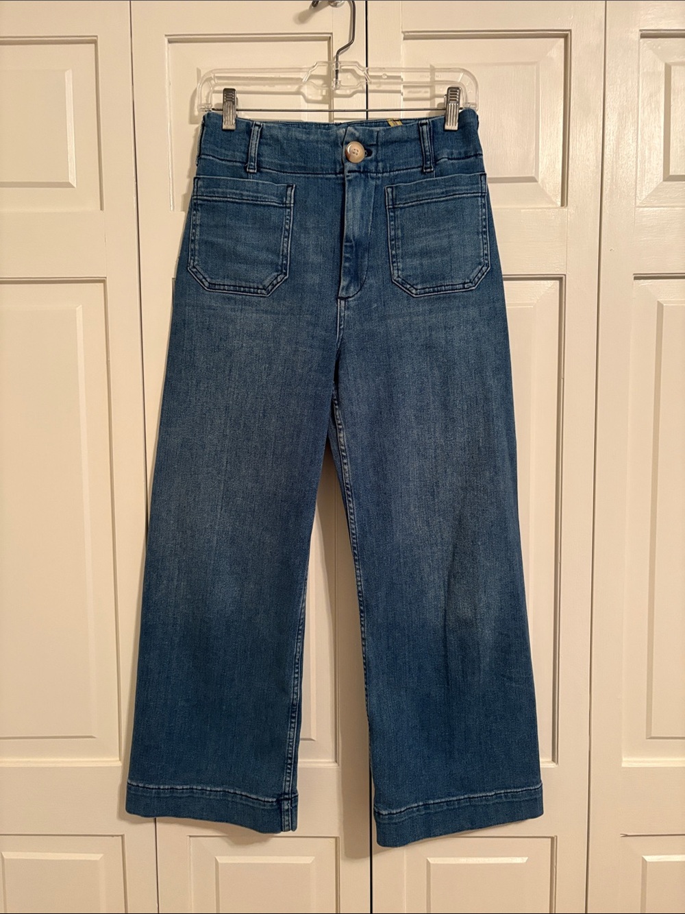 Maeve by Anthropologie Wide-Leg Cropped Jeans in Medium Blue size 27